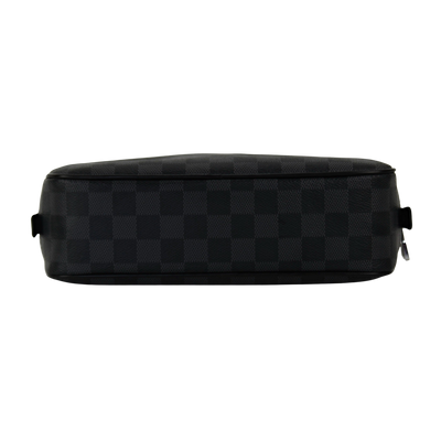 Louis Vuitton Toilet Pouch GM | Damier