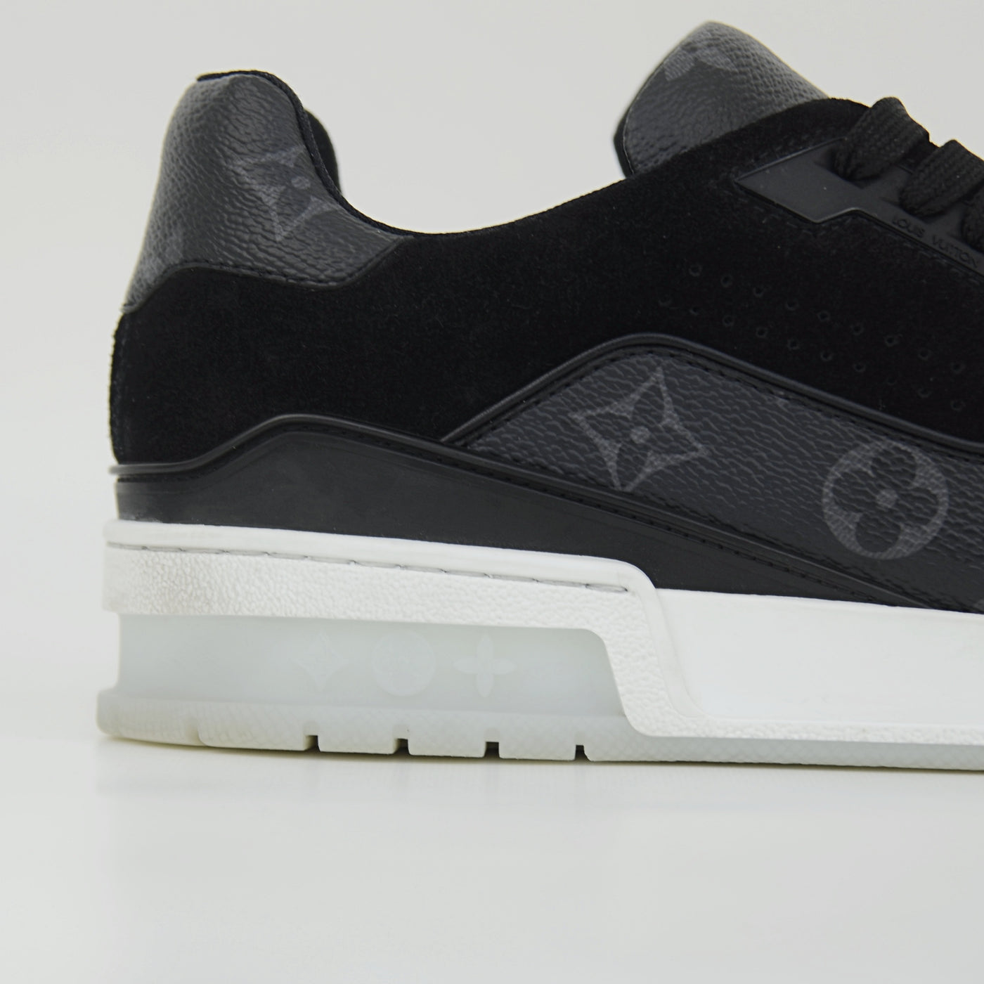 LOUIS VUITTON LV TRAINERS | BLACK | SIZE 7.5