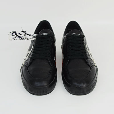 Off-White Vulcanized | Black & White | Size 9