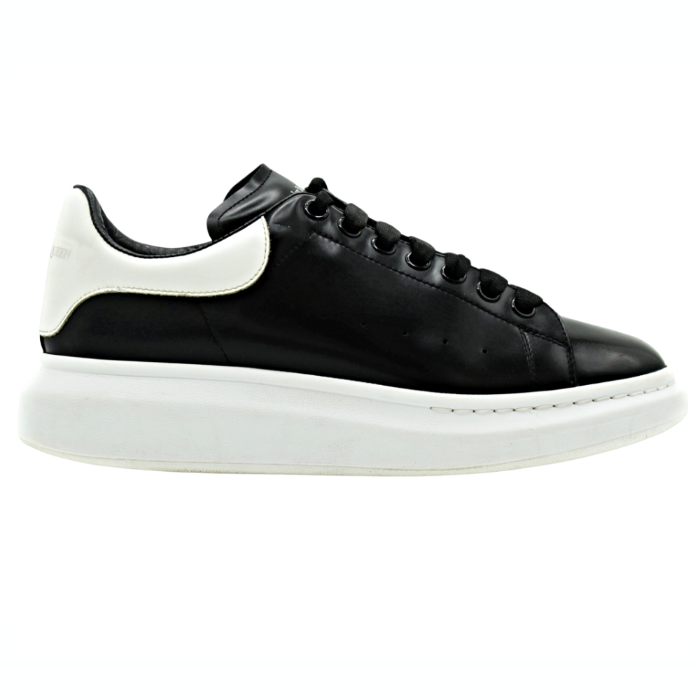 Alexander McQueen Oversized Sole | Black & White | Size 7