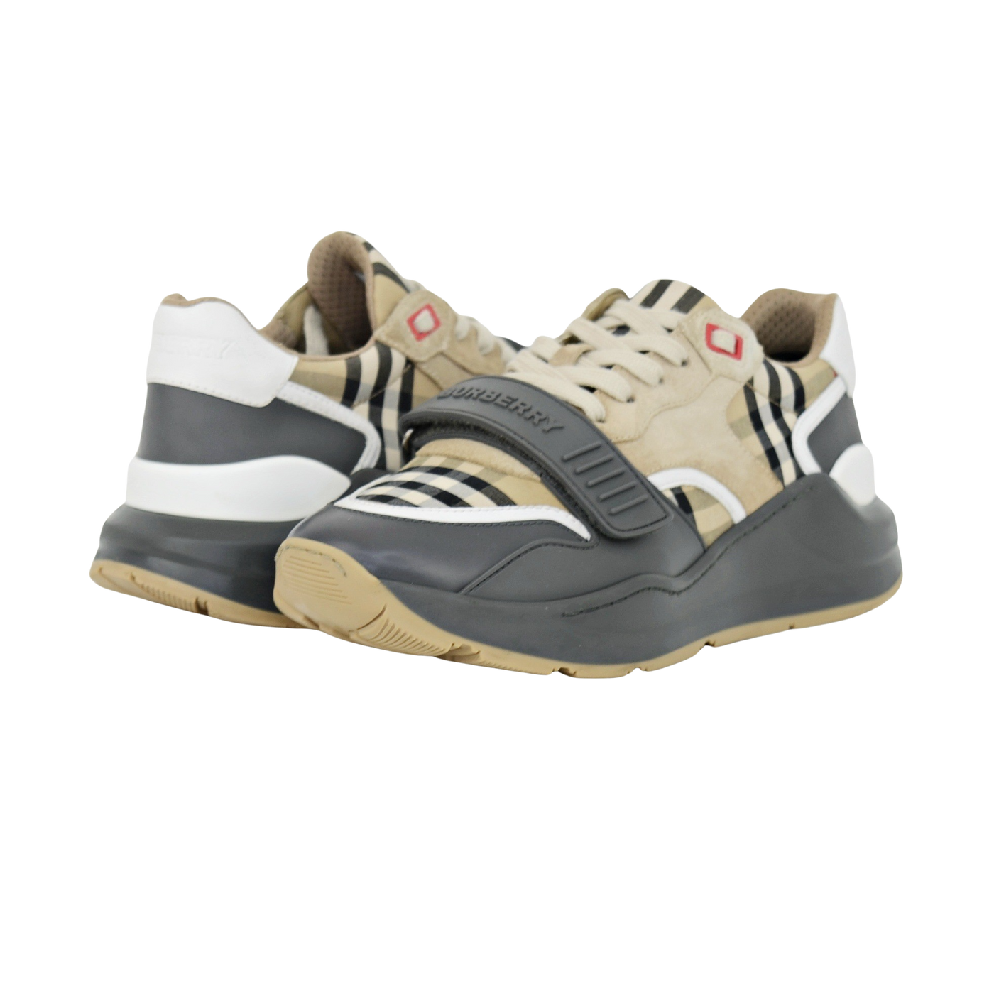 Burberry Ramsey | Burberry Check | Size 8.5