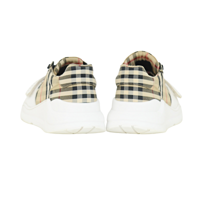 Burberry Ramsey | Burberry Check | Size 8
