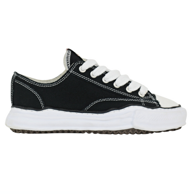 Maison Mihara Yasuhiro Peterson Low | Black & White | Size 7