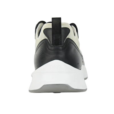DIOR B25 | Black & White | Size 11