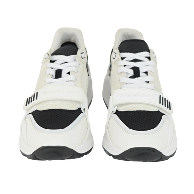 Burberry Regis | Black & White | Size 9