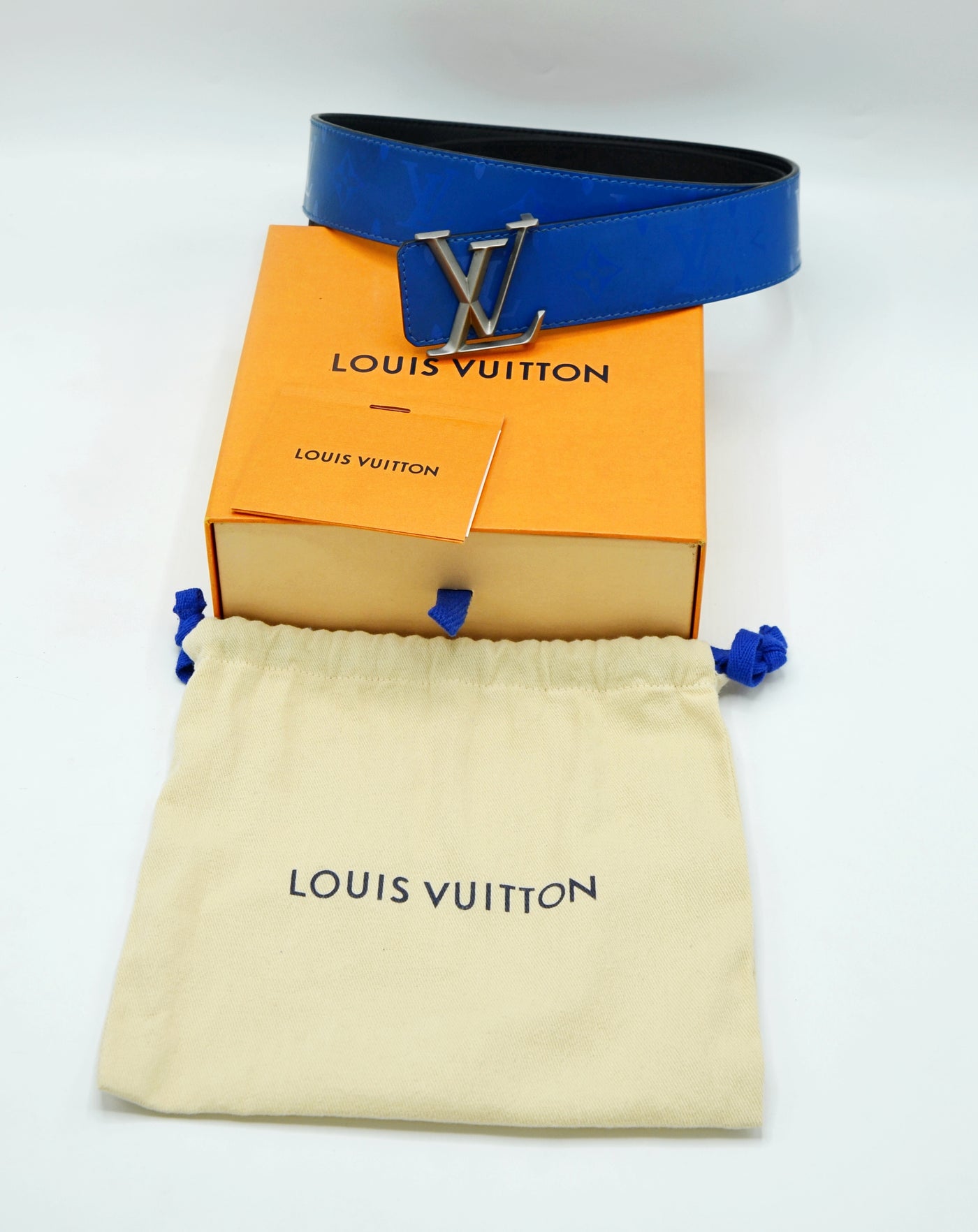 got this Louis Vuitton Initiales Silver Reversible belt on